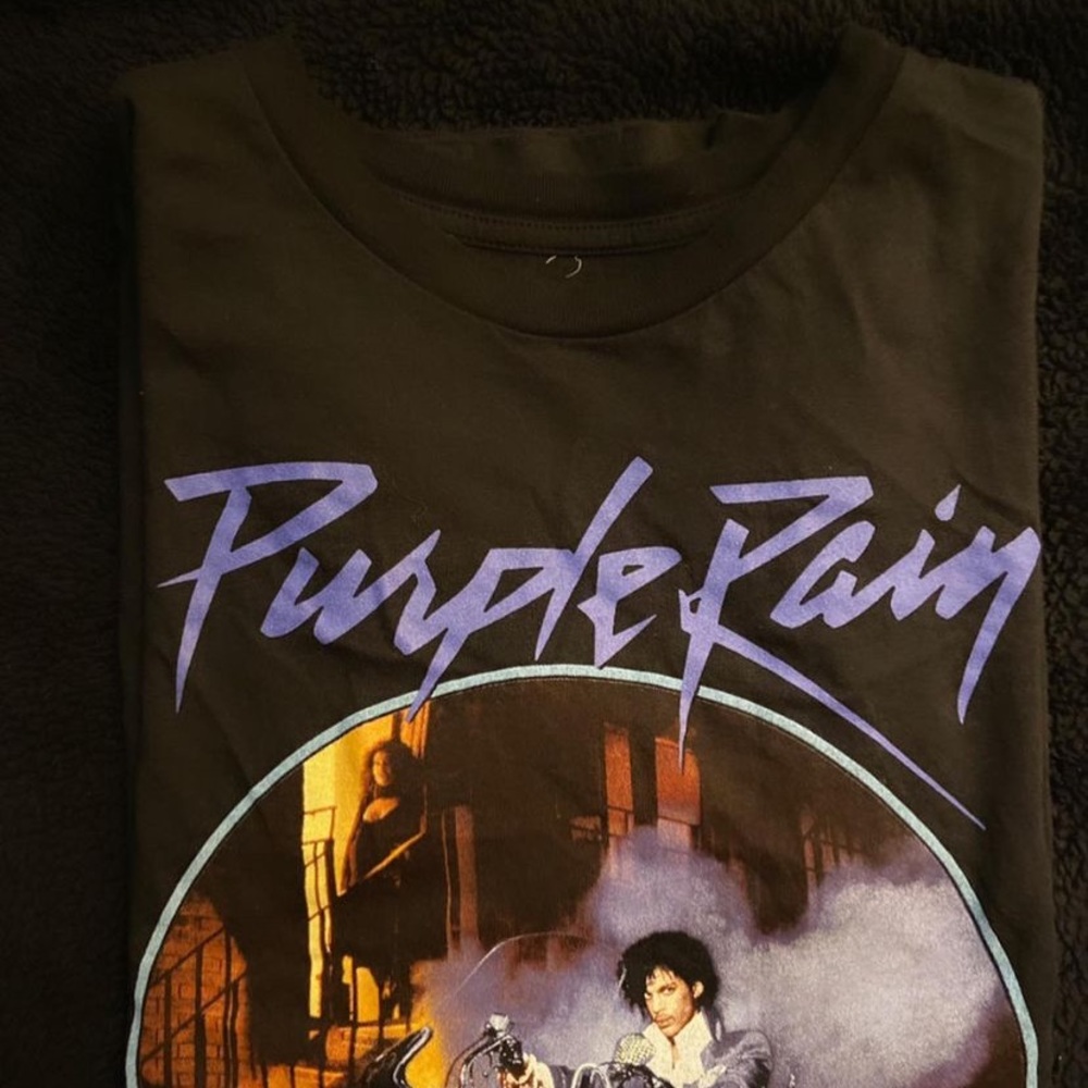 Purple Rain ☔️ Prince T-Shirt Size small
